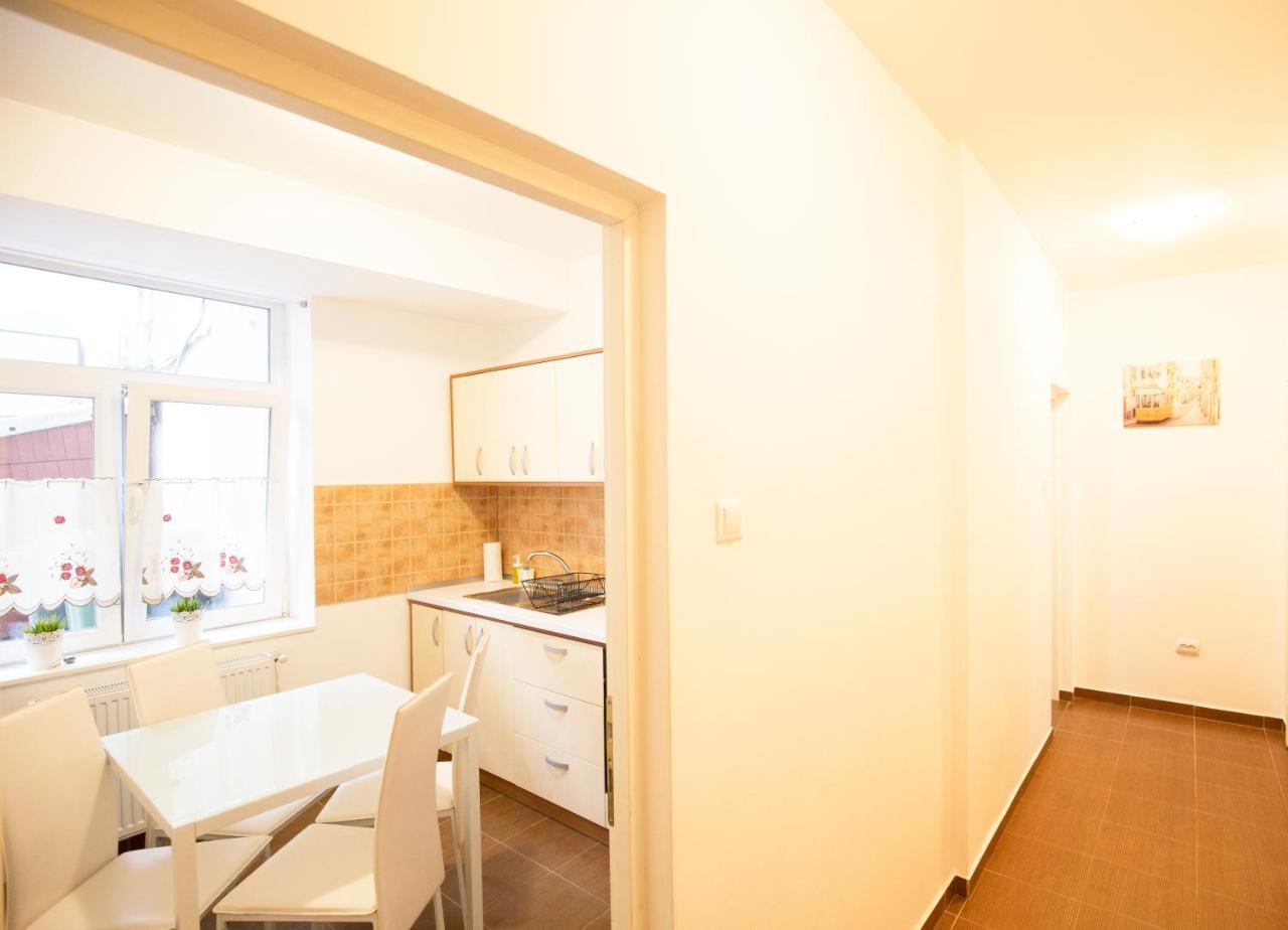 Sunny Old Town Apartment ブラショフ エクステリア 写真